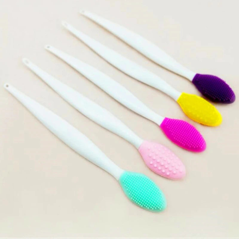 GlowClean Brush \ RadiantSkin Wash \ SilkFace Cleanser \ LumaSkin Brush \ FreshGlow Facial \ NeoCleanse Brush \ VelvetFace Wash \ ClearSkin Silicone \ AuraClean Facial \ SoftGlow Brush